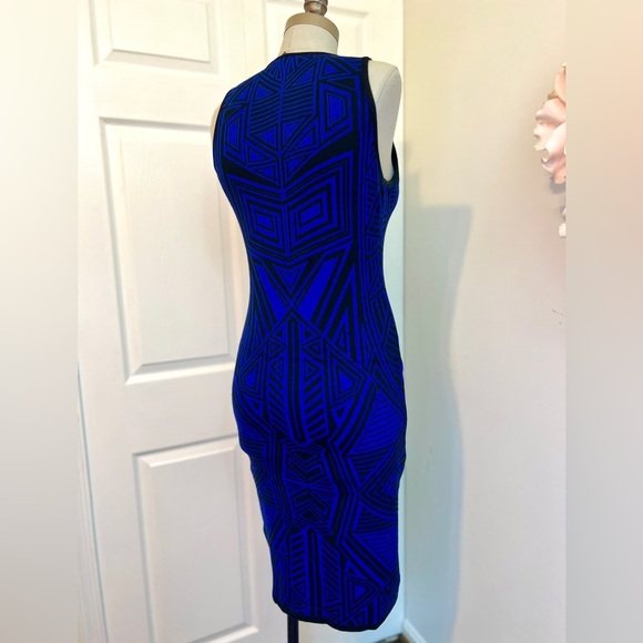 NWOT Forever 21 Black Blue GeO Print Knit Bodycon Stretch Women’s Dress Large - Picture 5 of 6